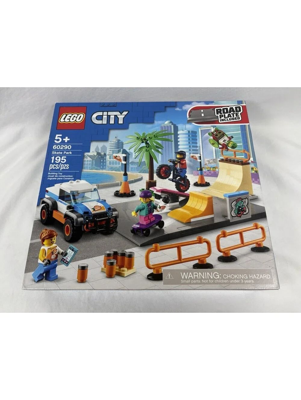 LEGO City Skate Park 60290 Road Plate Included Unopened Retired Set